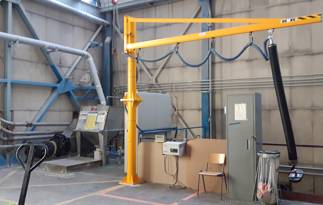 TORAY : amélioration du poste de travail grâce au manipulateur sous vide avec ventouse